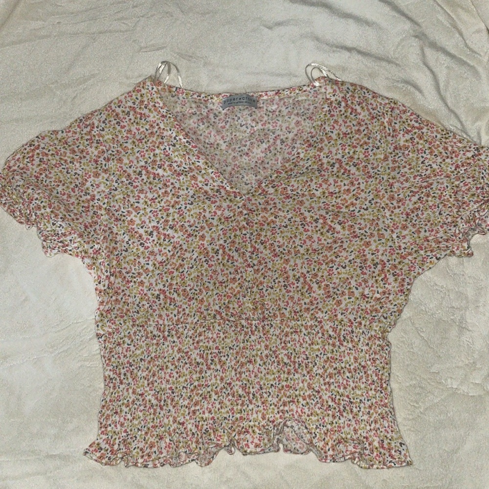 Floral top
